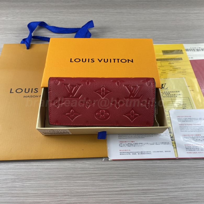 LV Wallets 77